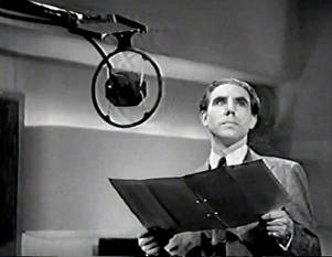 Donald Wolfit as the murder victim